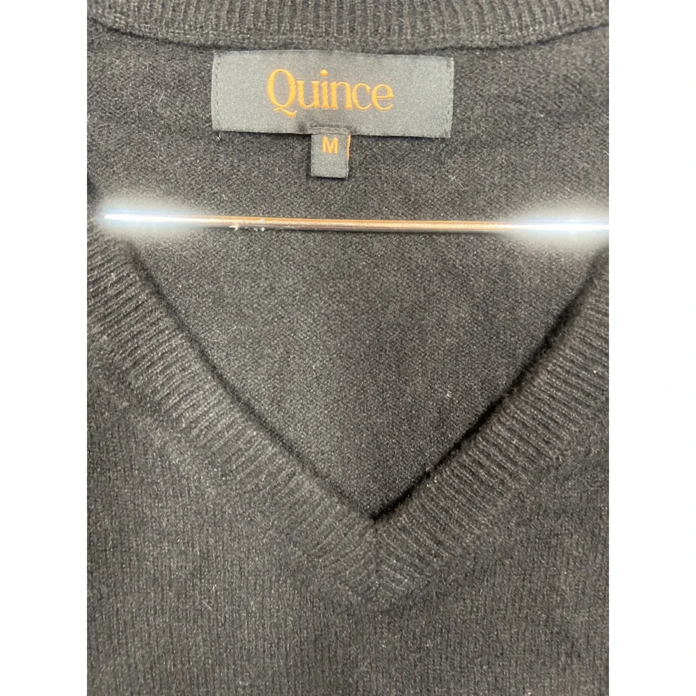 Quince Sweater Men M Black Mongolian Cashmere V-Neck LB3470 Minimalist Essential